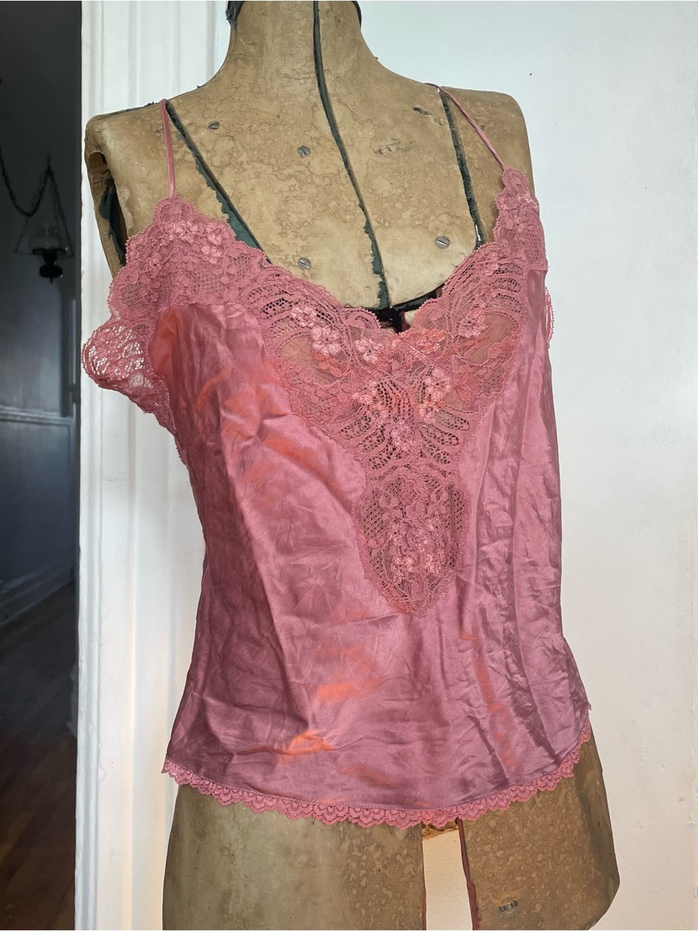 Women's Lace-Trim Satin Cami Tank Top - Pink